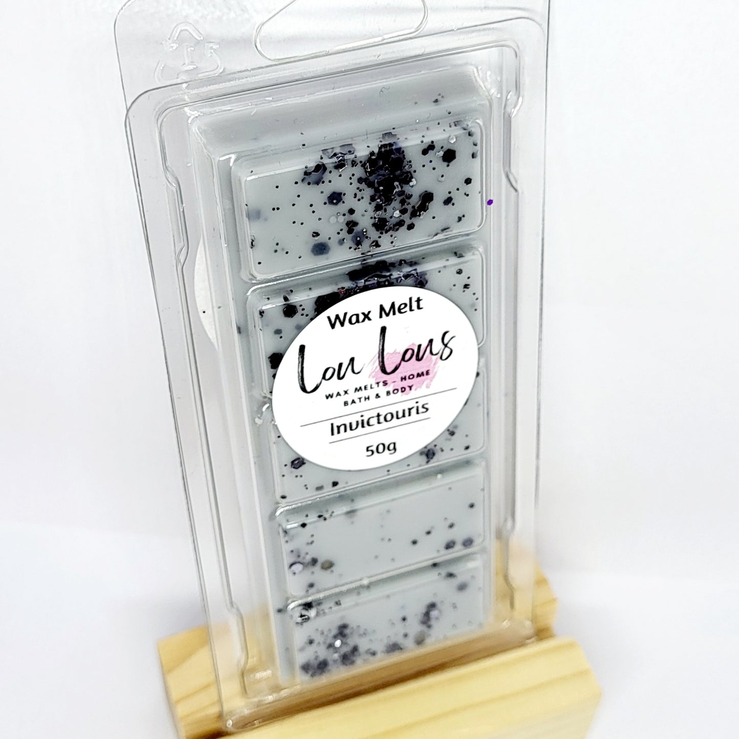 Wax melt snap bar scented in Invictus