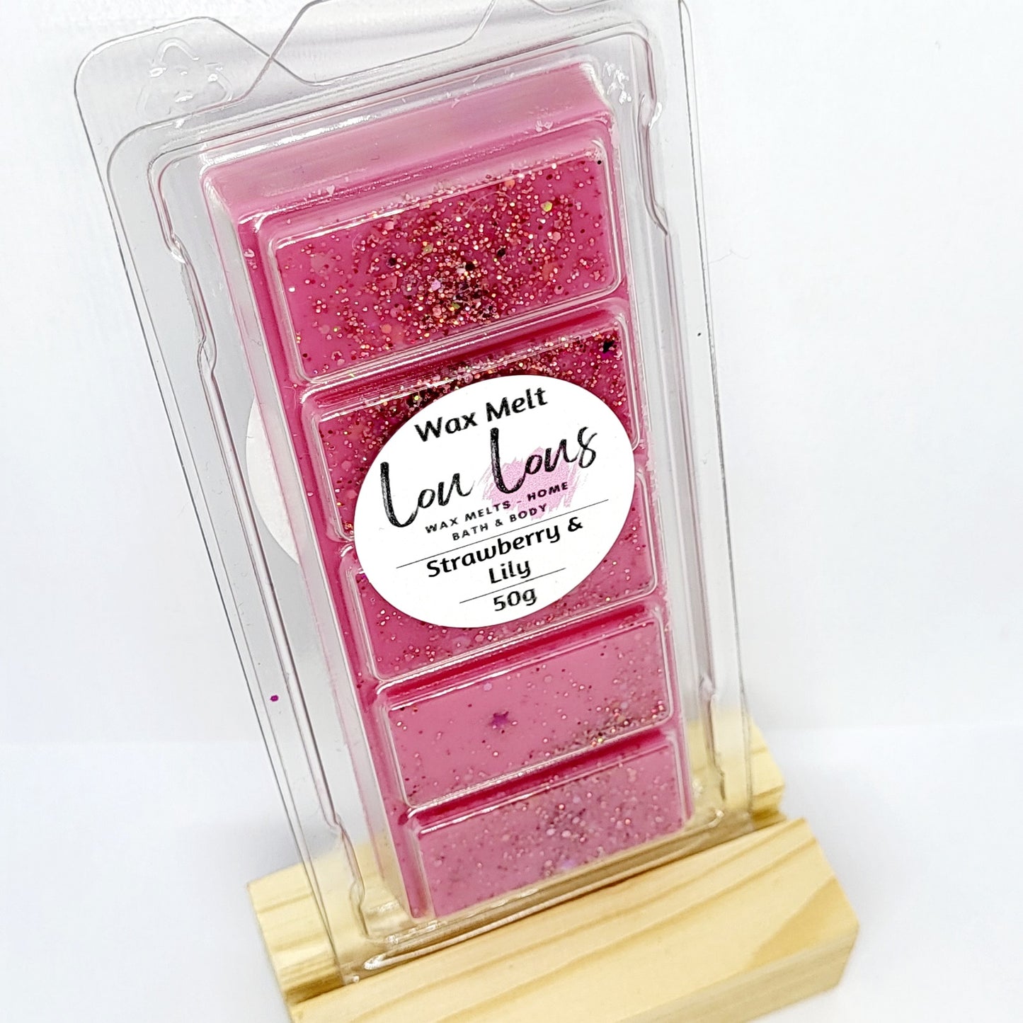 Wax melt snap bar scented in strawberry & lily